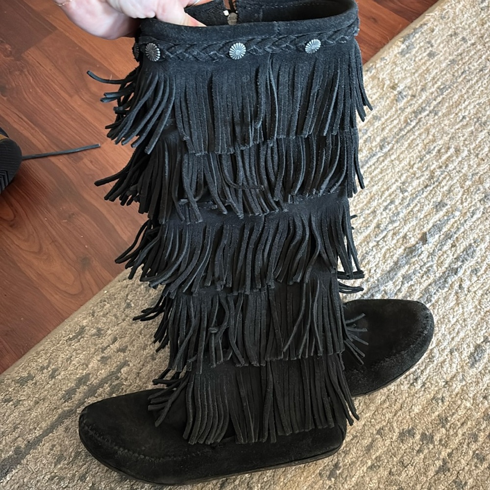 Minnetonka- 5 Layer Boot